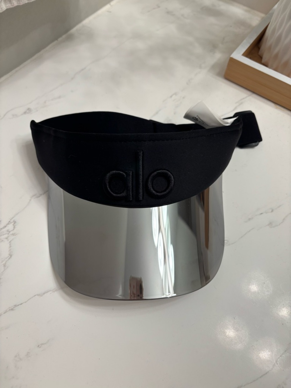ALO Yoga Woman’s Black Visor with Silver Mirrored Shield